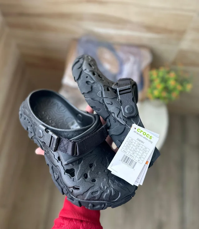 Crocs All Terrain Atlas