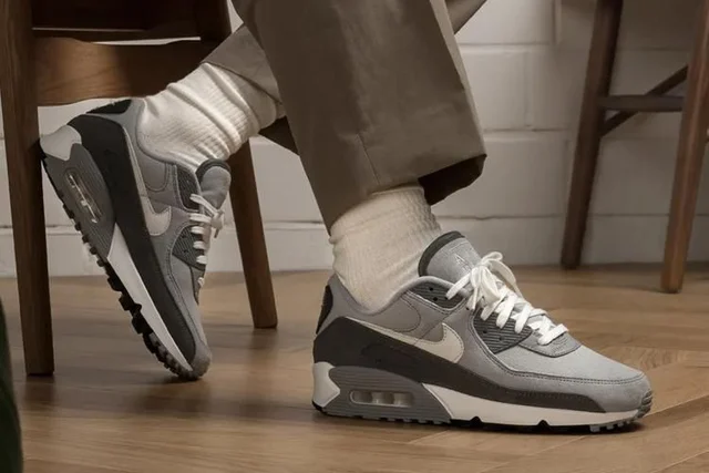 Nike Airmax Light Smoke Grey 