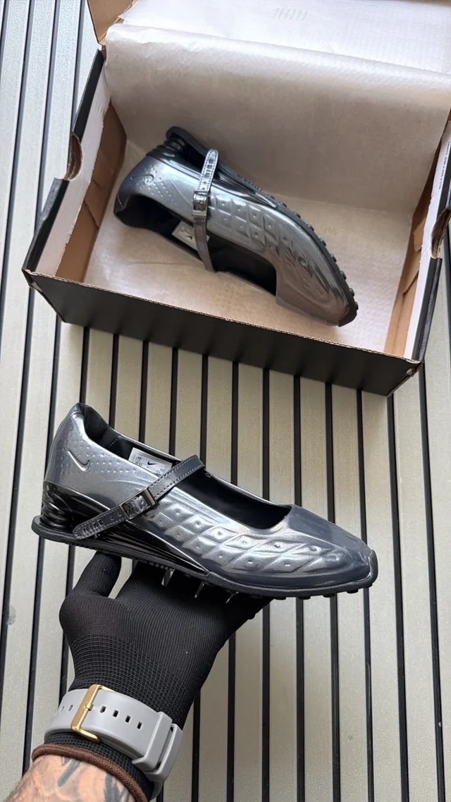 NIKE SHOX Z CALISTRA 