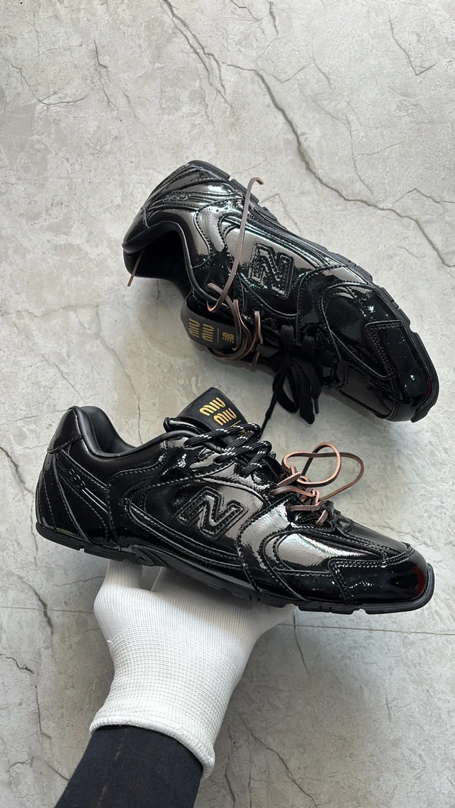 New Balance 530 X Miu Miu