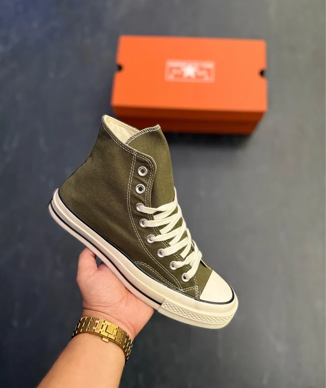 CONVERSE CHUCK 70  ARMY GREEN