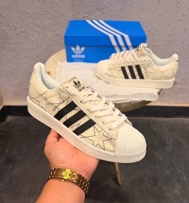 ADIDAS SUPERSTAR WHITE STAR STITCH  
