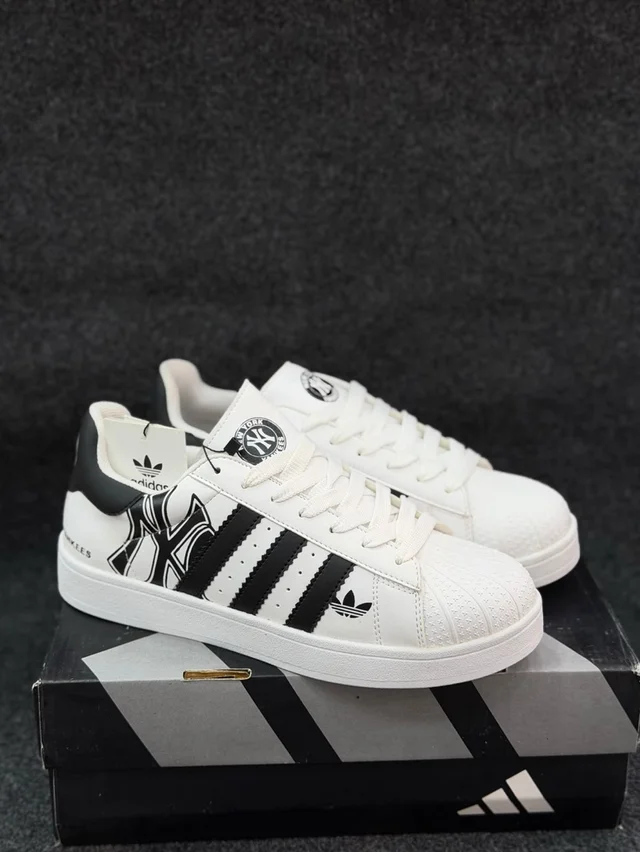 IMPORTED SHOES 