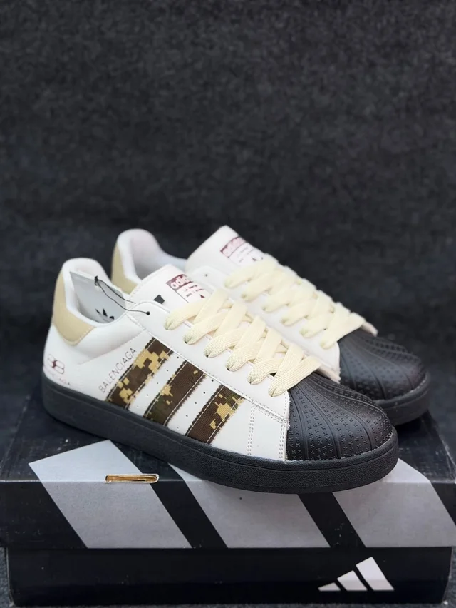 IMPORTED SHOES  