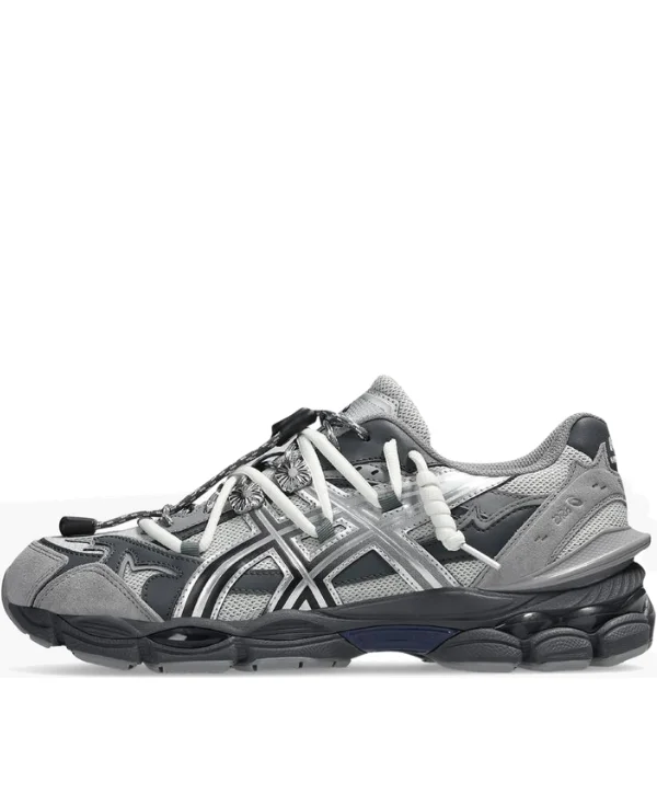 ASICS x TOGA Gel-Cumulus 16