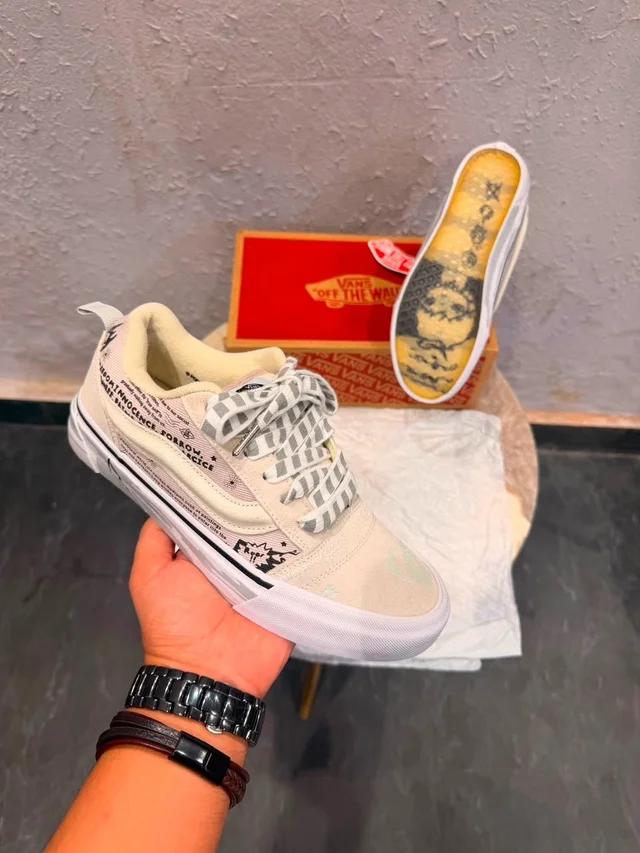 VANS OLD SKOOL KNU X HIRONO 2026 