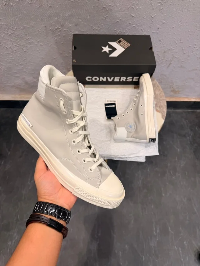 CONVERSE CHUCK PADDED ANODIZED SNEAKERS 