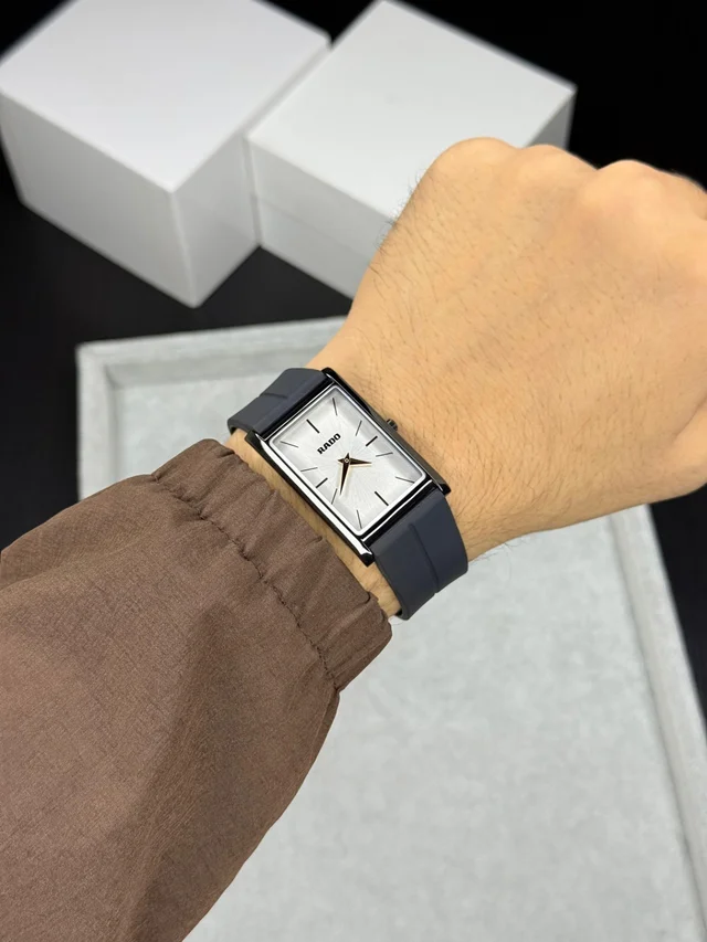 Rado Rectangular quartz