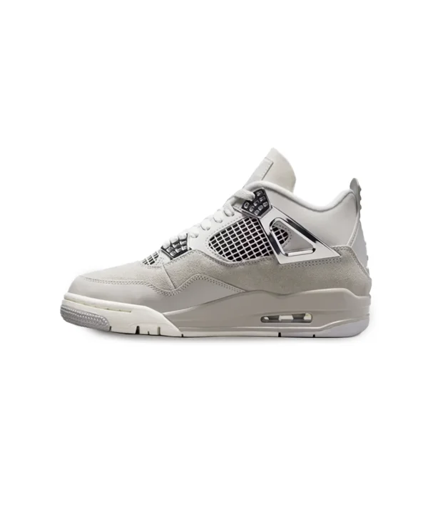 NIKE AIR JORDAN 4 RETRO FROZEN MOMENTS