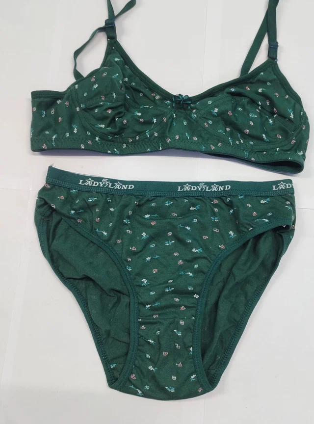 Women full coverage hosiery printed bra