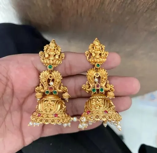 Shilpa Creation's Traditional Temple Jewellery Gold Ethnic Alloy Stylish South Indian Emerald and Pearl Studded Screw back Jhumka Earrings For Women and Girls Latest || Diwali Gift For Women || Diwali Festive Wear Jhumka For Women And Girls