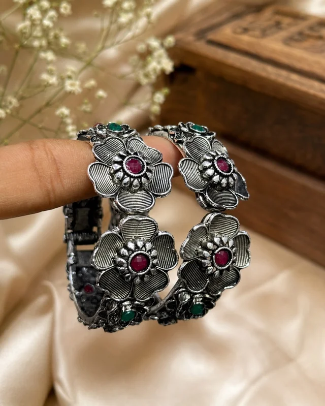 Royal Floral Folding Kada | Vintage Oxidised Statement Bracelet(2pc Set)✨ - Style1