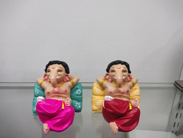 Ushi Balganesh - red