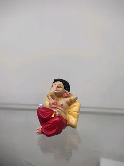 Ushi Balganesh - red