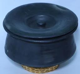 Cooking Bhagona BLACK( Approx. 4 litres )