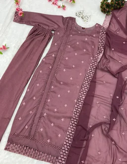 FANCY LACE WORK - XL