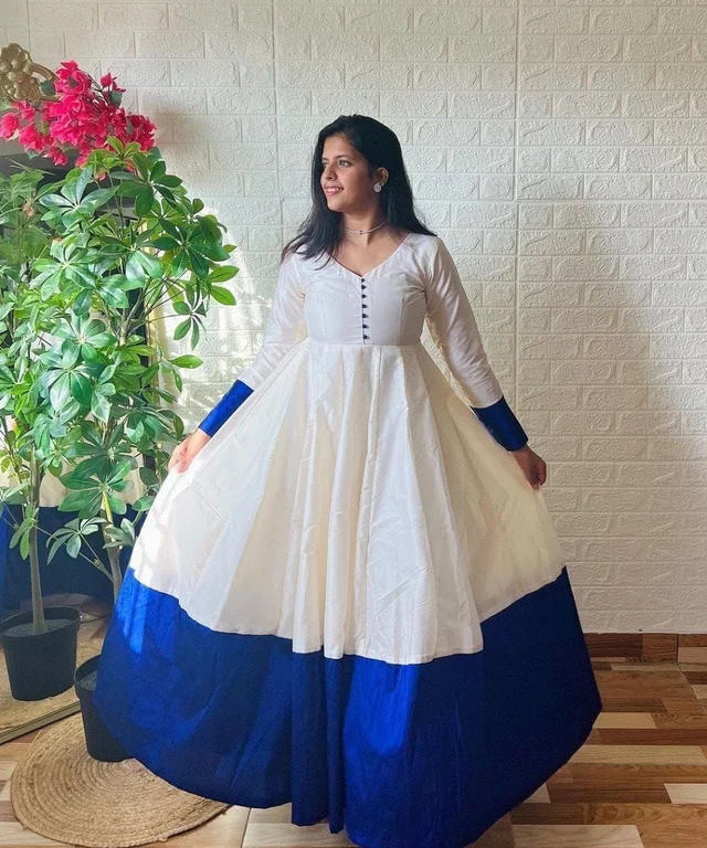 SUPER QUALITY WHITE GOWN DUPATTA - S