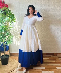 SUPER QUALITY WHITE GOWN DUPATTA - L