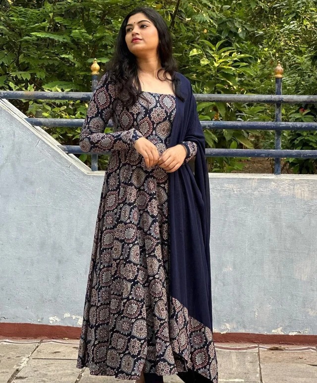 Super Hit Gown With Dupatta - 2XL