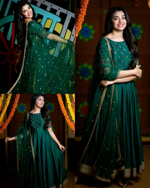 Dark green anarkali Kurta Dupatta set - XL