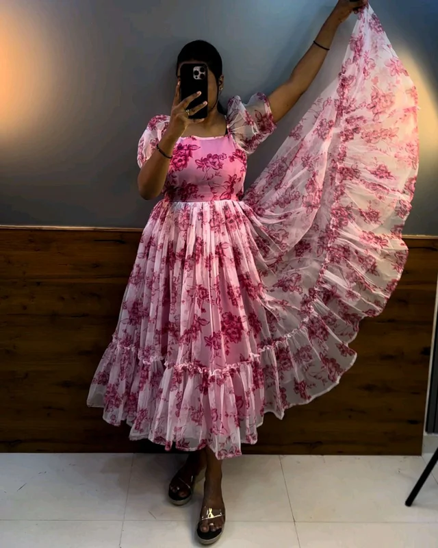 Cinderella Organza Gown - Pink, S