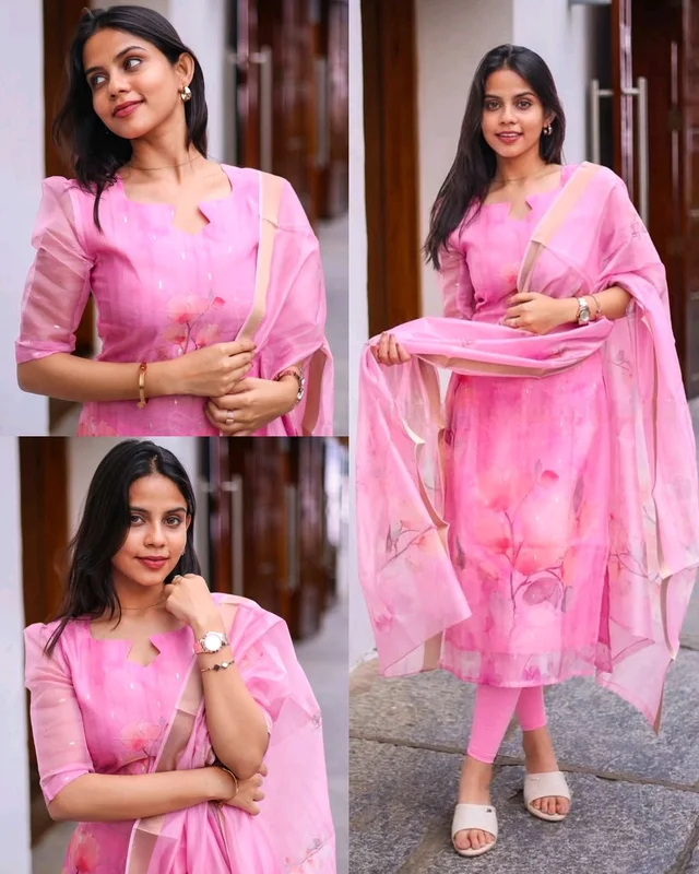 TRENDY HIGH DEMANDED KURTA WITH DUPATTA - Pink Lace, M