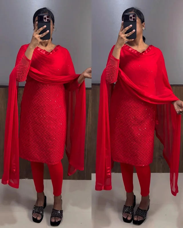 Red Beauty Kurta Set - XL