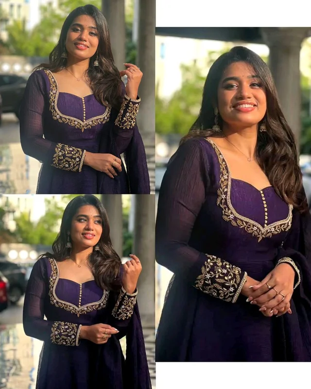 Look flawless in our Beautiful Purple Anarkali with Dupatta - M