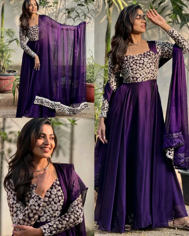 Sparkle Outfit For Women In Latest Design
- 2XL
