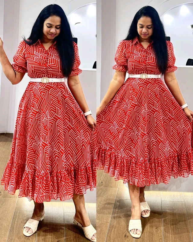 The Elegance ✨🤗 Pair It With A Beautiful Belt
- Red, M