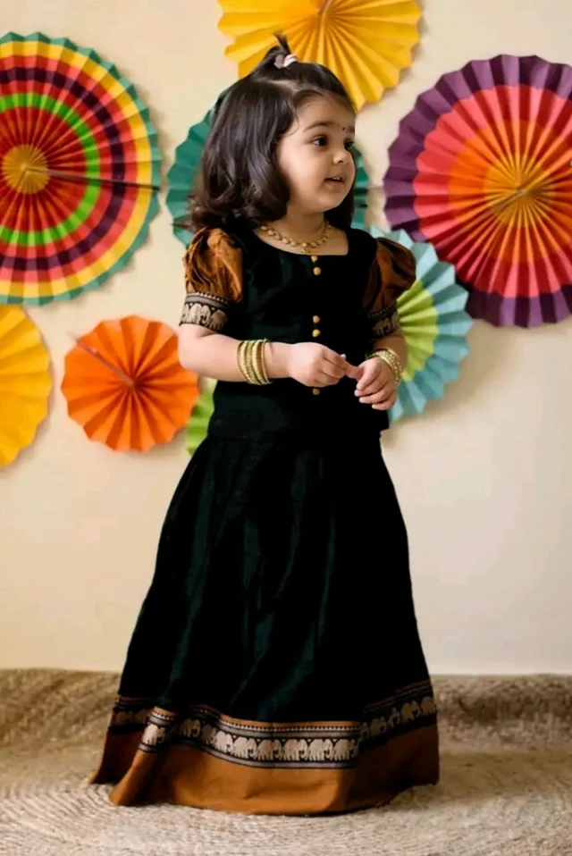 Pretty Classy Kids Girls Lehanga Cholis - Black, 2-3 Years