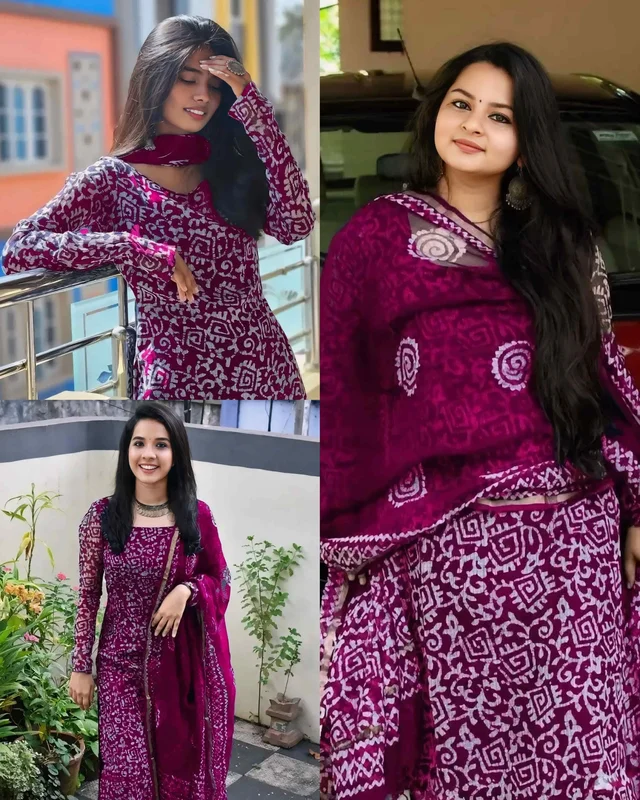 Luxurious kurta Set - Navy Blue, M