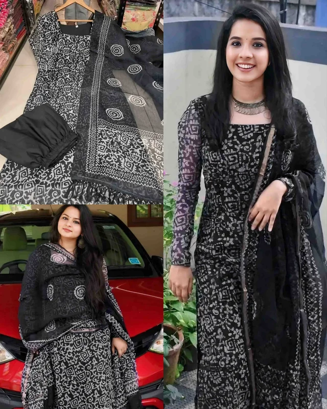 Luxurious kurta Set - Navy Blue, M