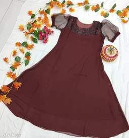 Summer Vibe Maxi A Beautiful Printed Dress - Maroon, M