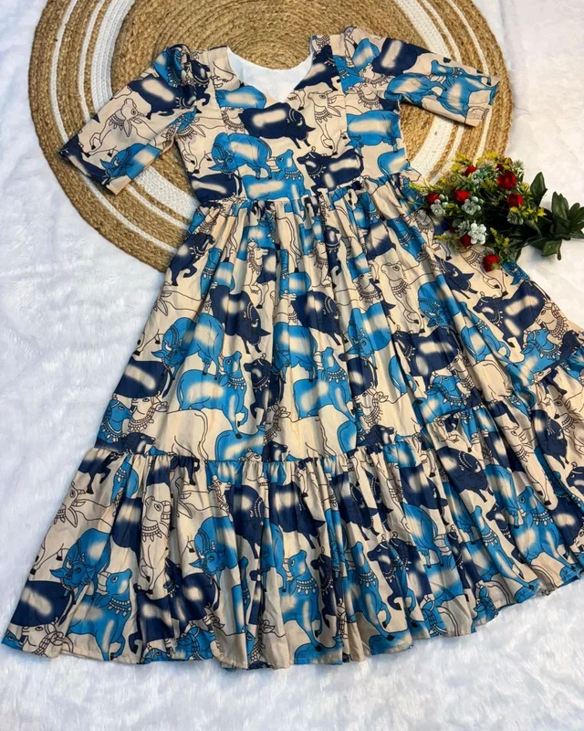 This beautiful kalamkari printed maxi gown made with soft cotton fabric and feeding zip also attached - Blue, S