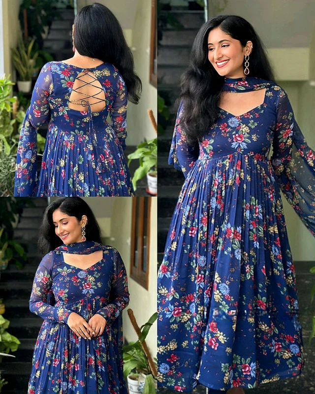 A graceful blue floral Anarkali suit set that blends elegance with comfort
- 2XL