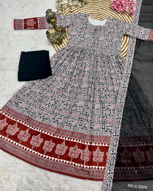 Introducing New Festival Spacial Kalamkari Gown with Full Set - Mine Shaft, M