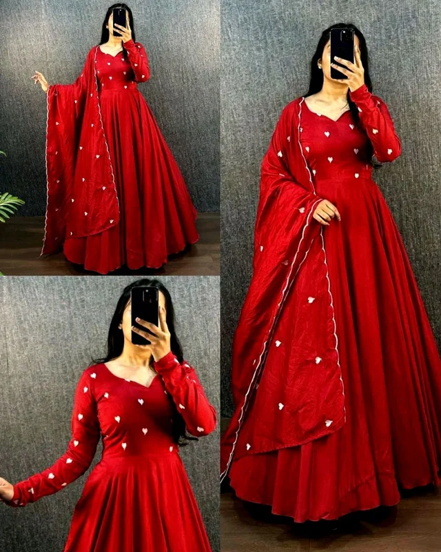 Trendy Heart Gown With Dupatta - Red, XL