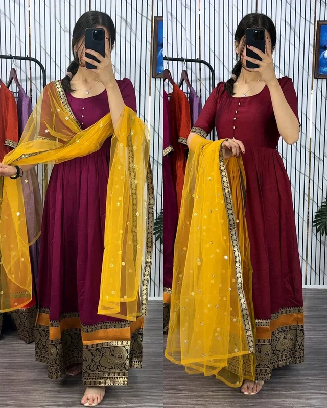 Draped in the rich elegance of anarkali with stunning traditional borders. Feeling regal and ready for the festivities!
- Pompadour, L