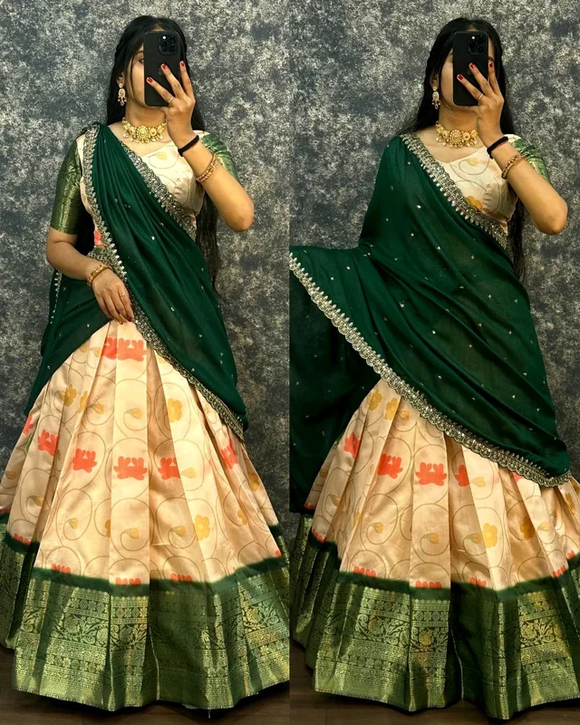READY TO WEAR TRENDY LEHENGA
- Free Size, Green