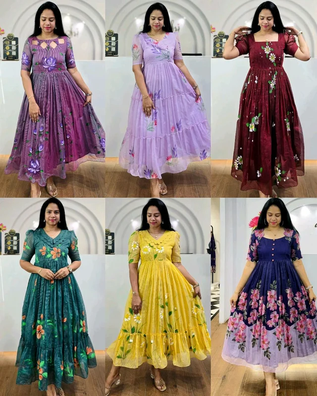 Blooming with beauty in this elegant floral print dress - Navy Blue, M