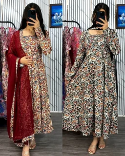 Traditional Kalamkari Graceful Anarkali crafted with modern elegance
- M, Blue