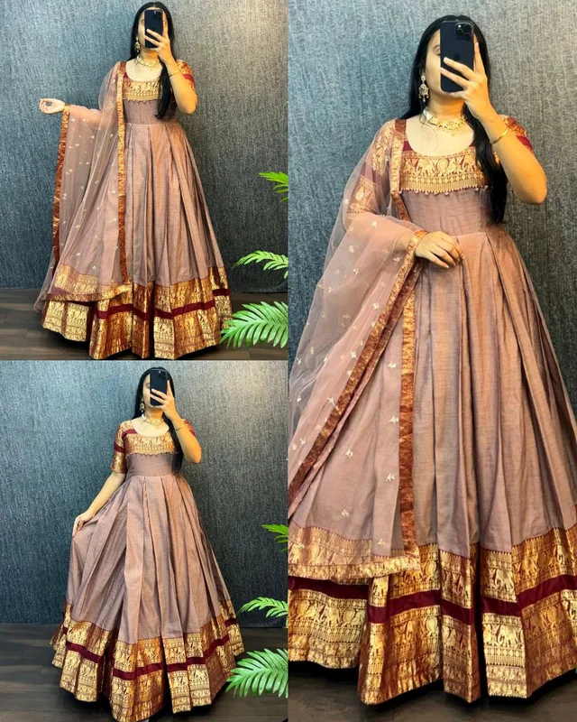 Upcoimng New Tradational Festivel Launch Gown With Dupatta
- XL, Mandy