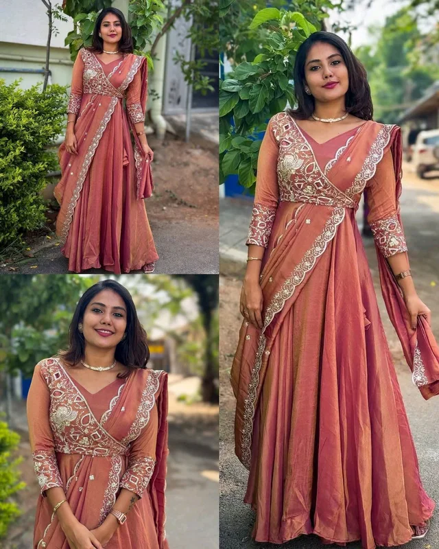 Attractive Beautiful Anarkali - S