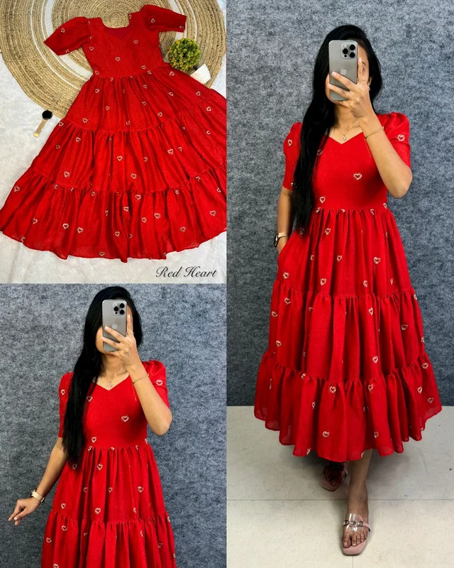 Launching valentine's days special Heart midi gown❤️ - M, Red