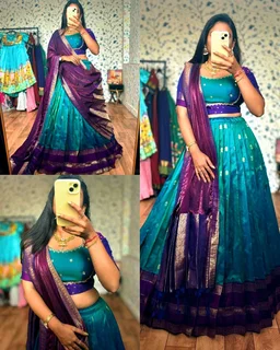 A perfect blend of rich tones that makes you look effortlessly elegant for festive and wedding occasions
- M, Purple