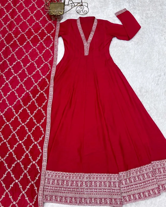 PRESENTING NEW HIGH END PREMIUM QUALITY PURE BLOOMING VICHITRA SILK FABRIC FULLY FLARE GOWN,WITH DUPPTA SET - 2XL, Red
