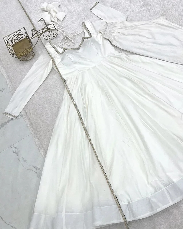 Trendy Beautiful Anarkalis Full Set
- M, White