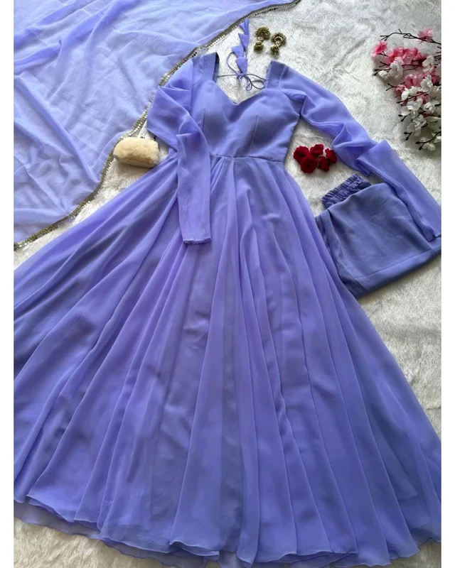 You gonna love elegance with Modern touch ,Here we Presenting Exclusive Real shoot Design 🌸 - 2XL, Lite Purple