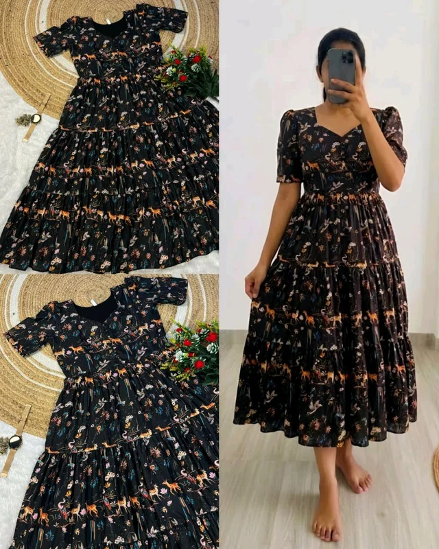 Kalmkari Maxi gown soft Maslin cotton with digital print.
- L, Black